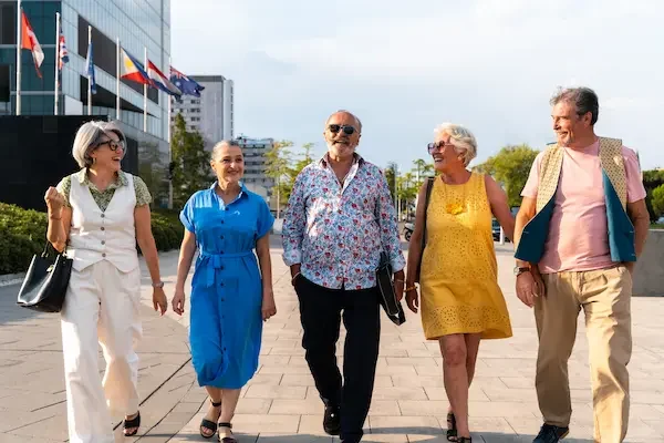 group-of-senior-friends-meeting-outddors-in-the-ci-2026-01-09-06-46-13-utc